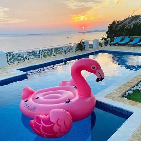Infinity Blue Suite Saronida Bagian luar foto