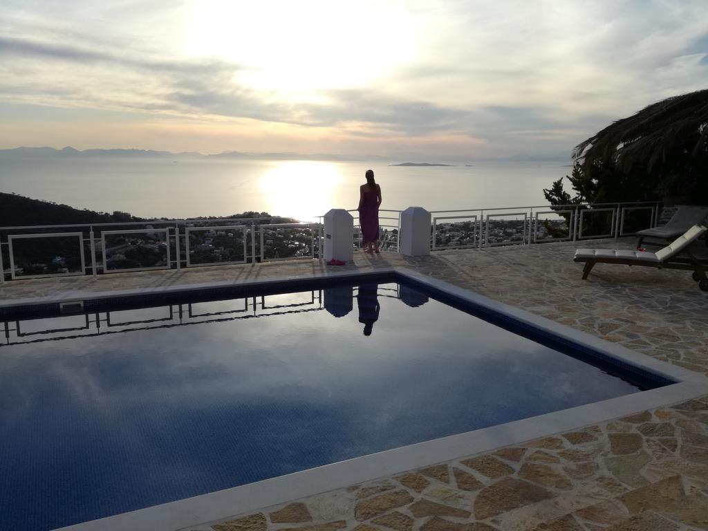 Infinity Blue Suite Saronida Bagian luar foto